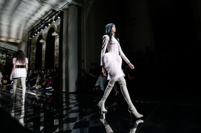 Look 8